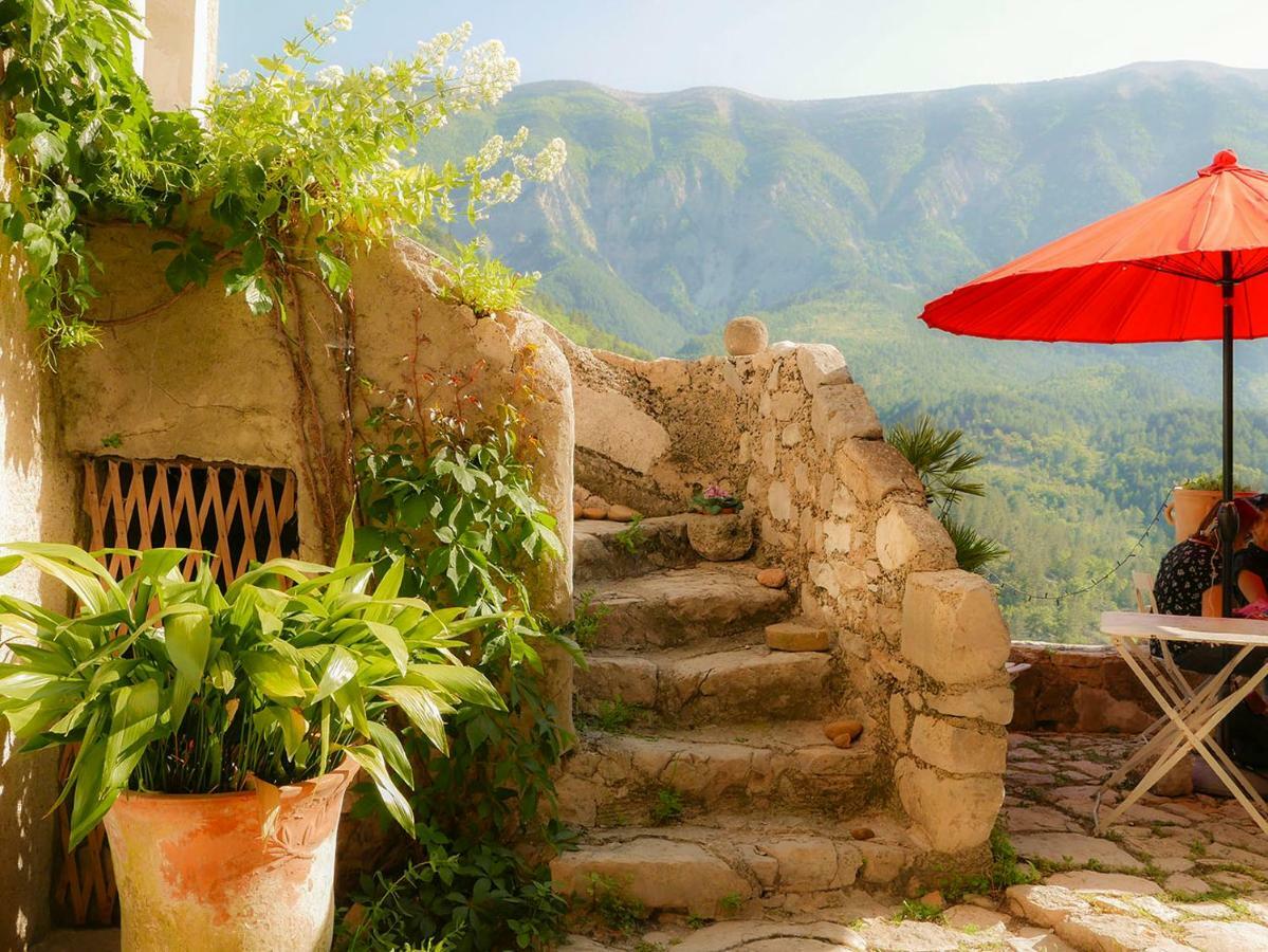 Chateau Des Gipieres Bij De Mont Ventoux Montbrun-les-Bains Kültér fotó