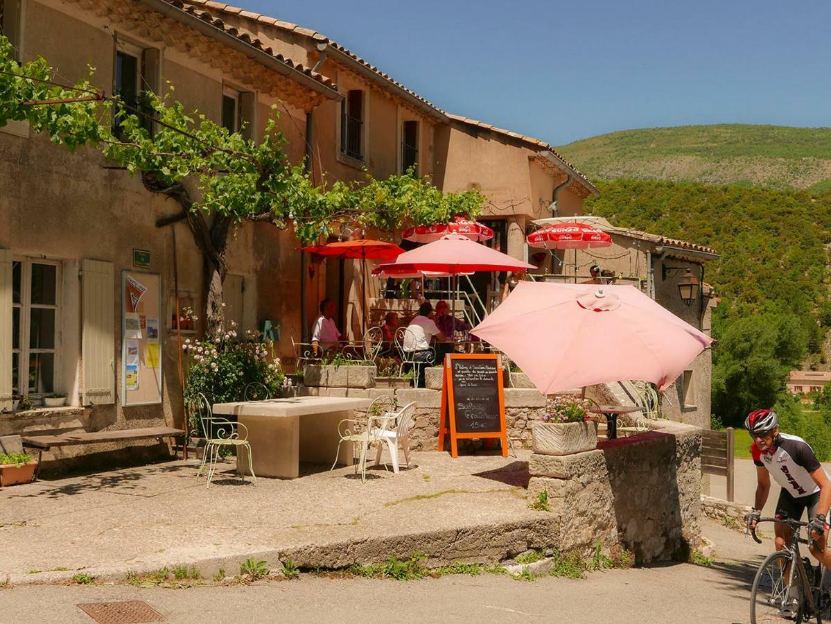 Chateau Des Gipieres Bij De Mont Ventoux Montbrun-les-Bains Kültér fotó